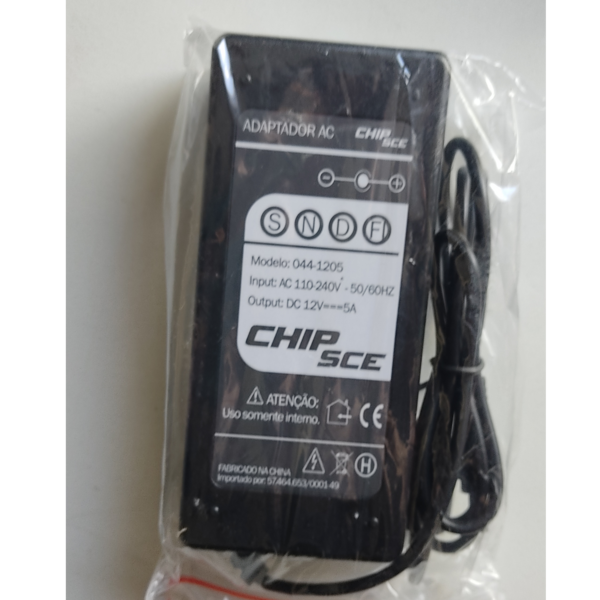 Fonte chaveada bivolt 12V 5A Chip sce